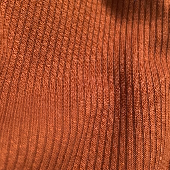 Revamped high waisted Polyester Leggings - Picture 4 of 4